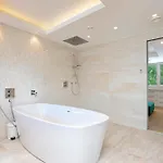 Magnolia House With Indoor Swimming Pool And Sauna Tallinn