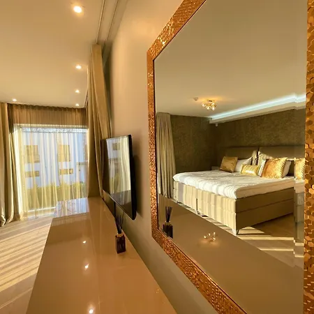Magnolia House With Indoor Swimming Pool And Sauna 別荘 タリン