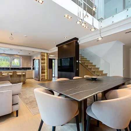 Magnolia House With Indoor Swimming Pool And Sauna Hébergement de vacances Tallinn